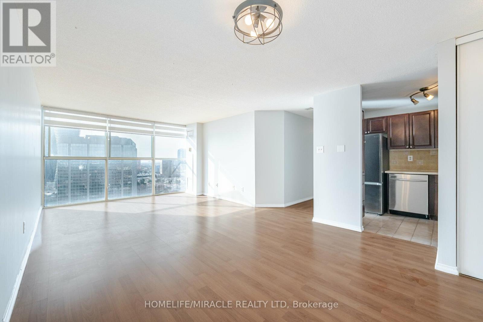 1919 - 4185 Shipp Drive, Mississauga (City Centre), Ontario  L4Z 2Y8 - Photo 8 - W12801096