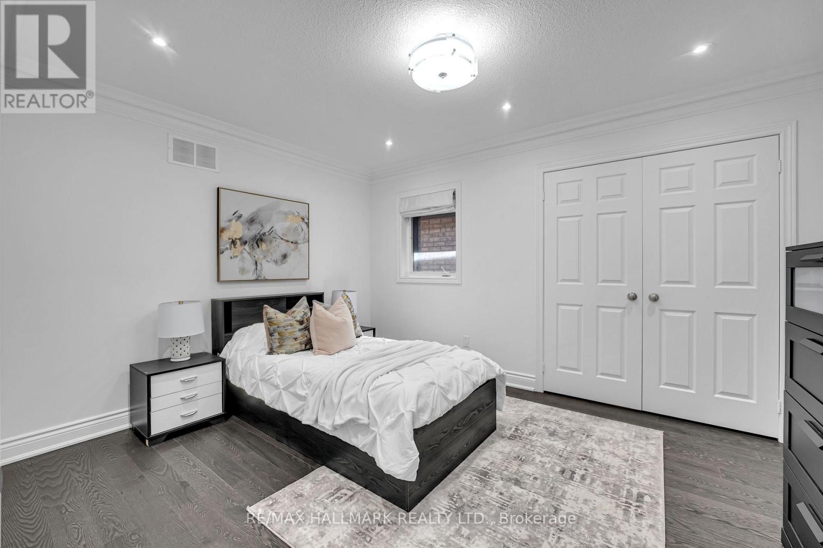 4689 Leanna Heights Road, Burlington, Ontario  L7M 0G3 - Photo 21 - W12801118