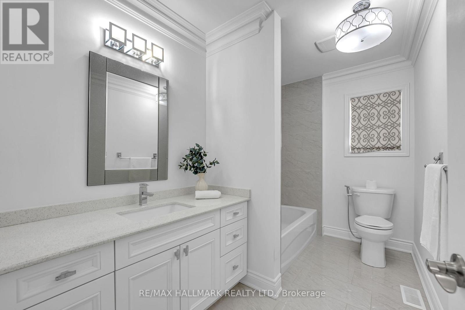 4689 Leanna Heights Road, Burlington, Ontario  L7M 0G3 - Photo 22 - W12801118