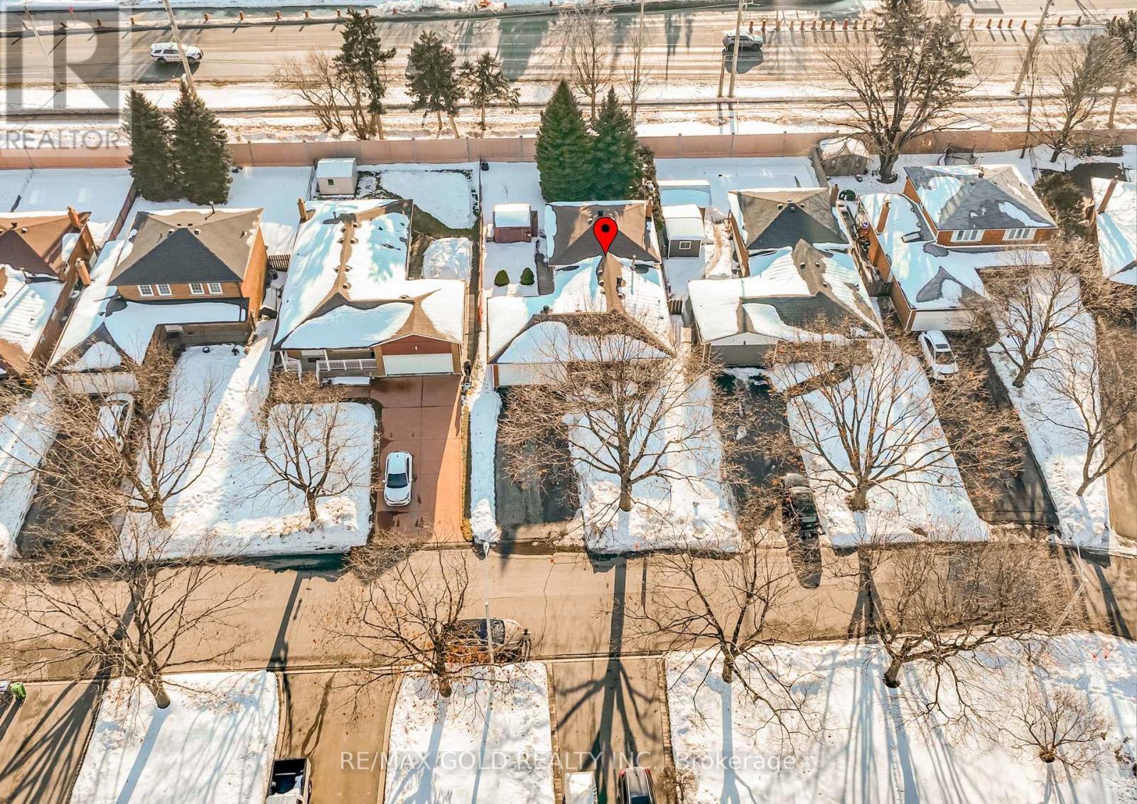 48 Malcolm Crescent, Brampton, Ontario  L6S 3C8 - Photo 47 - W12801234