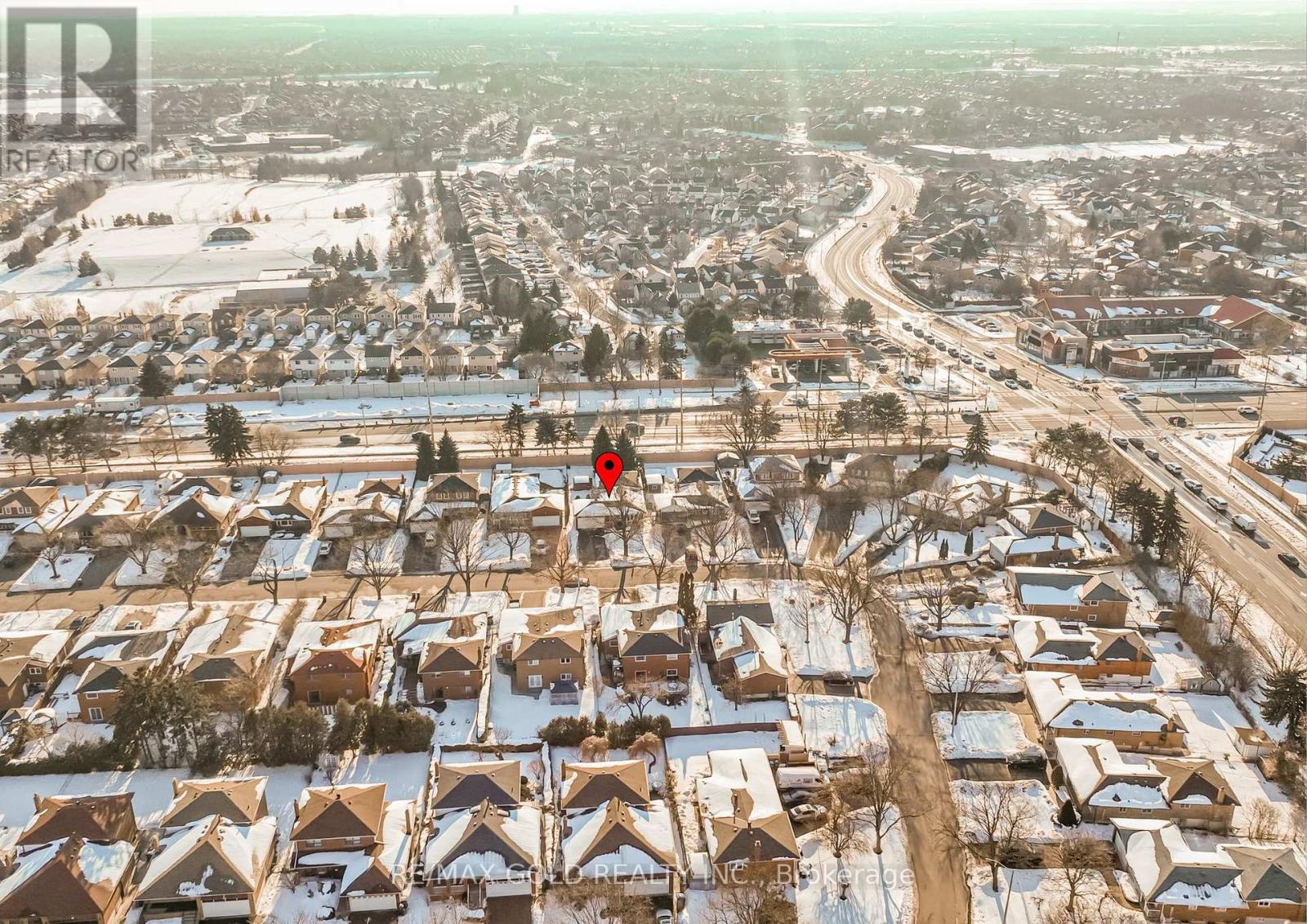 48 Malcolm Crescent, Brampton, Ontario  L6S 3C8 - Photo 48 - W12801234