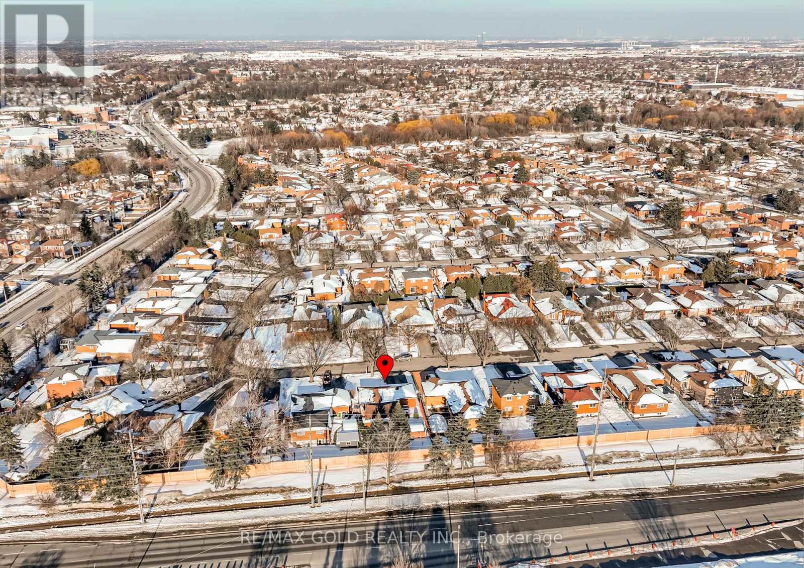 48 Malcolm Crescent, Brampton, Ontario  L6S 3C8 - Photo 49 - W12801234