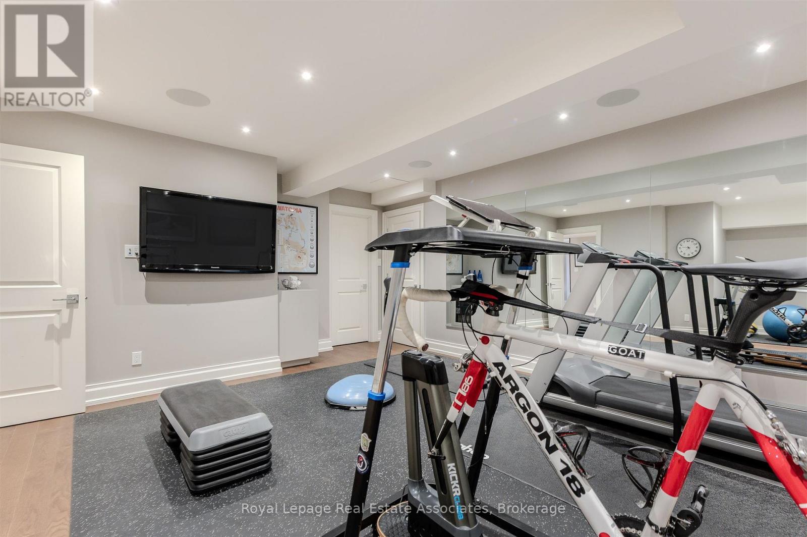 1456 Glenburnie Road, Mississauga, Ontario  L5G 3C8 - Photo 36 - W12801284