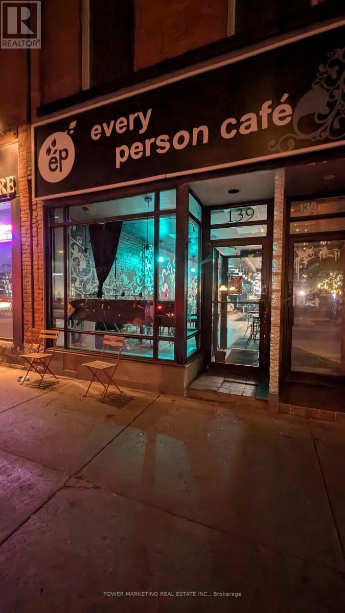 139 BANK STREET, Ottawa, Ontario