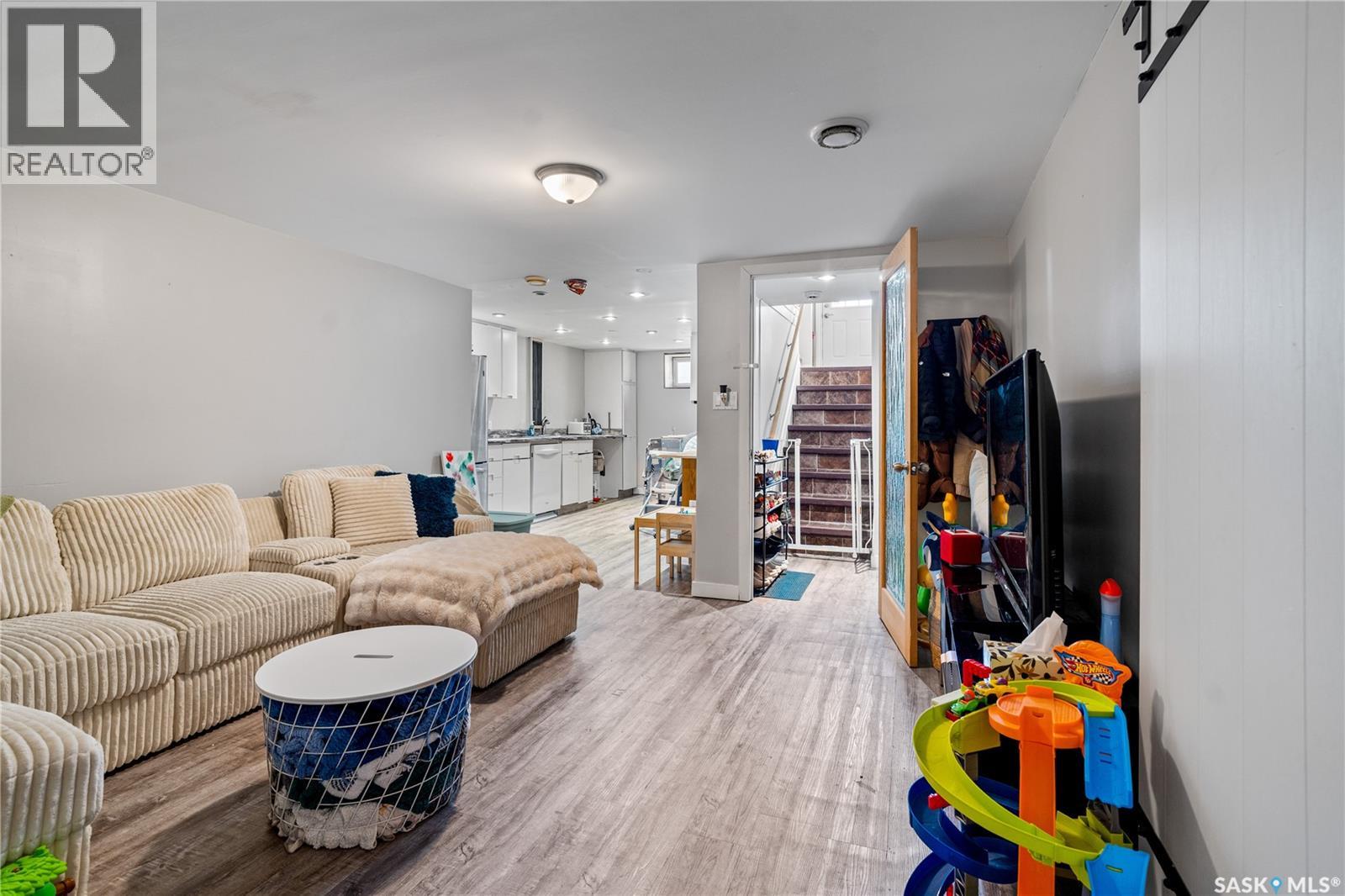 5024 1st Avenue, Regina, Saskatchewan  S4T 0A5 - Photo 21 - SK028643