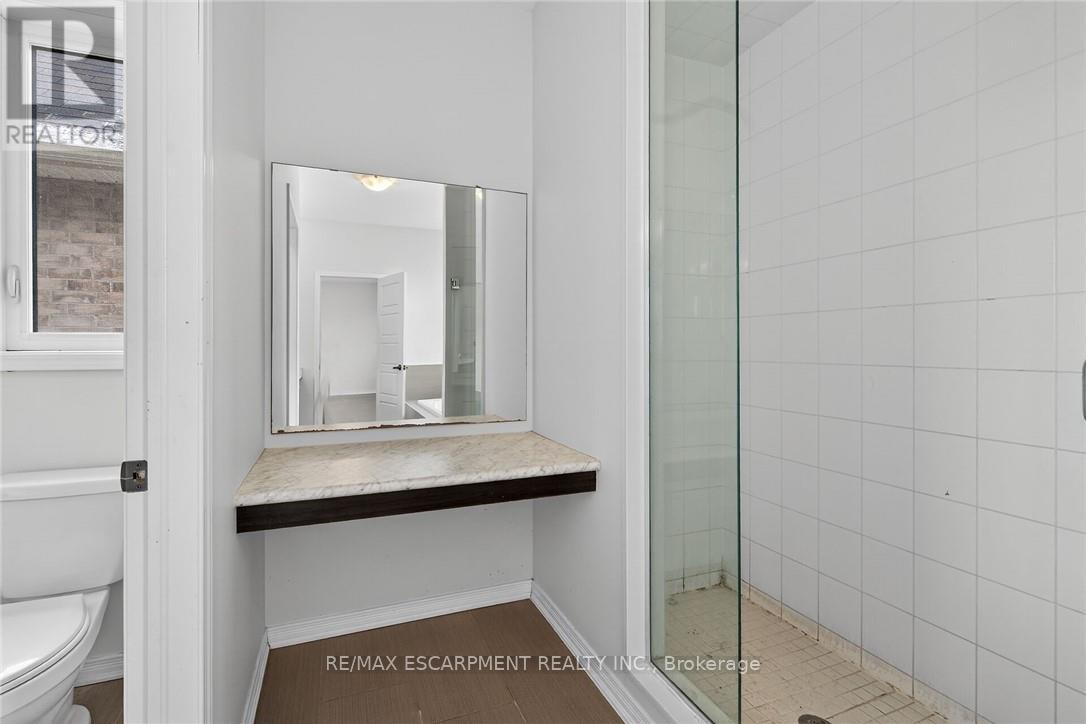 17 Larry Crescent, Haldimand, Ontario  N3W 0B2 - Photo 32 - X12801018