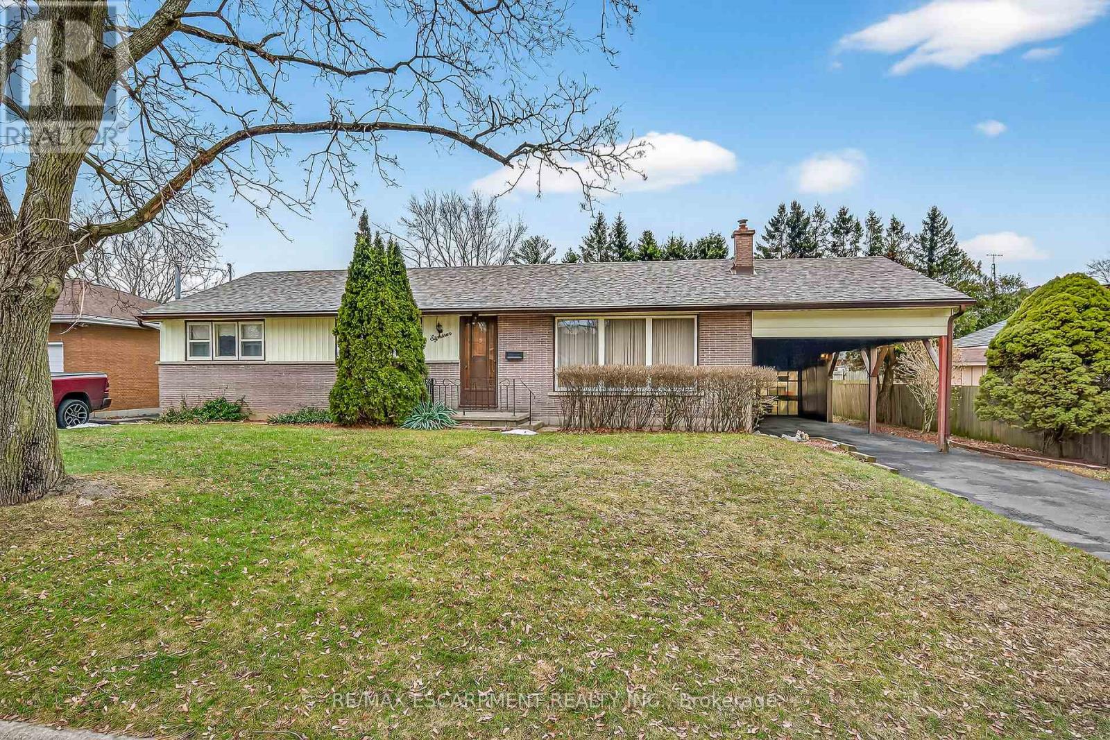 18 Charles Street, Norfolk, Ontario  N3Y 1Z6 - Photo 2 - X12801026