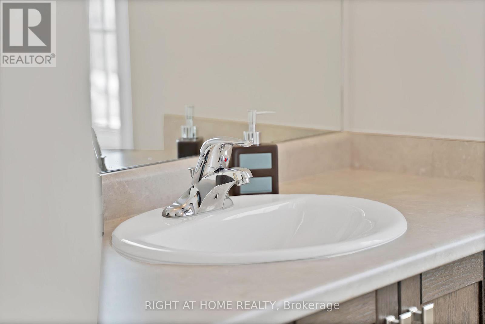 61 Alexandra Drive, Thorold, Ontario  L3B 0G3 - Photo 31 - X12801034