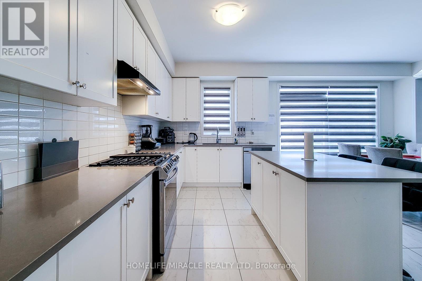 11 Seanesy Drive, Thorold, Ontario  L3B 0G1 - Photo 14 - X12801052