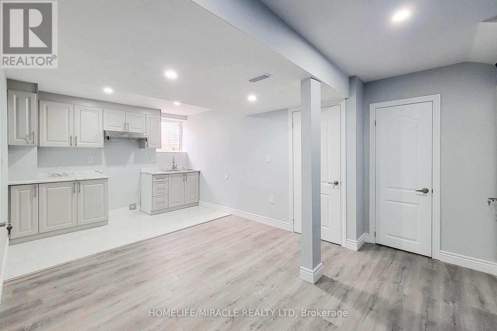 11 Seanesy Drive, Thorold, Ontario  L3B 0G1 - Photo 28 - X12801052