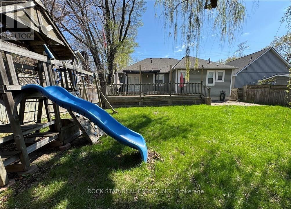 996 Beach Boulevard, Hamilton, Ontario  L8H 6Z4 - Photo 25 - X12801082