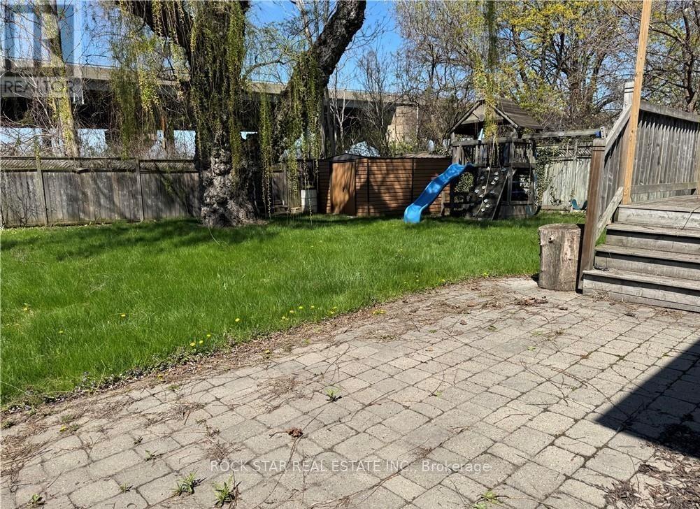 996 Beach Boulevard, Hamilton, Ontario  L8H 6Z4 - Photo 28 - X12801082