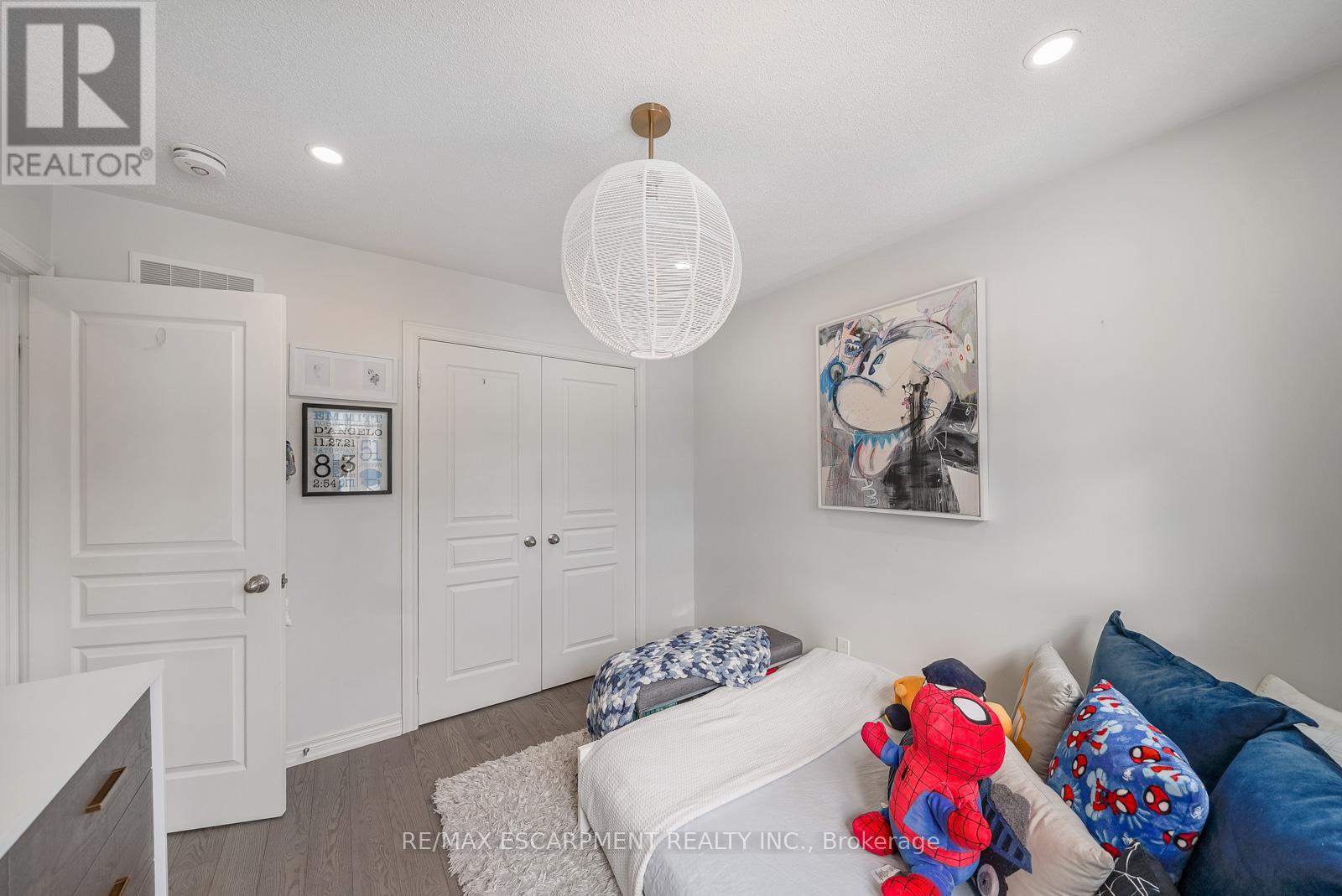 315 Humphrey Street, Hamilton, Ontario  L8B 1X4 - Photo 32 - X12801164