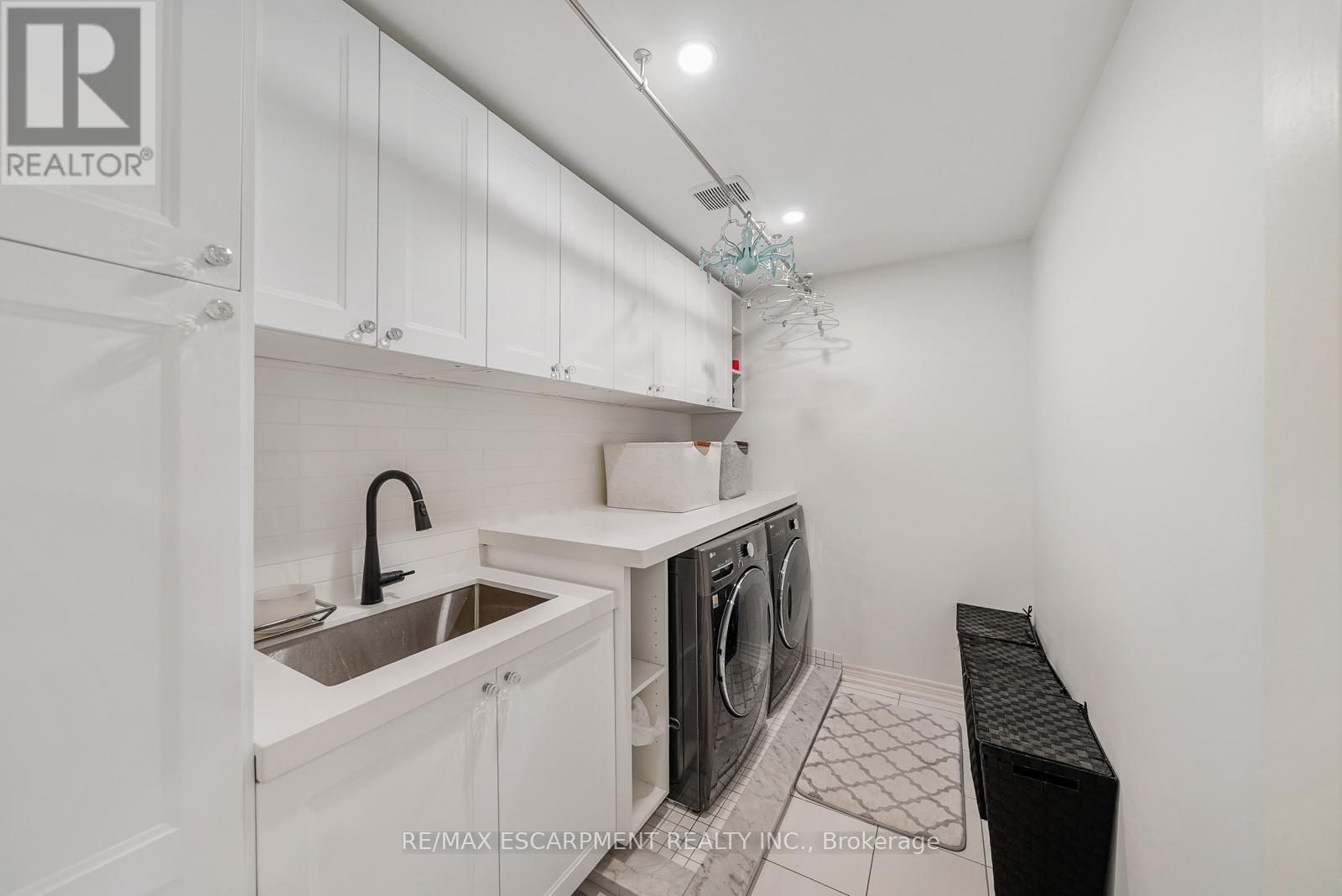 315 Humphrey Street, Hamilton, Ontario  L8B 1X4 - Photo 36 - X12801164