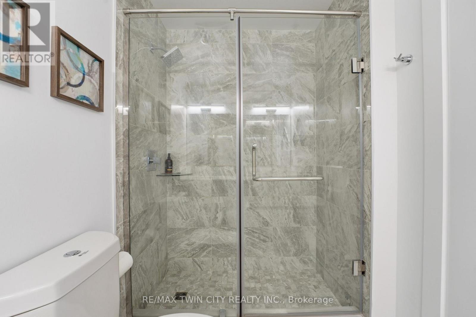 1410 - 15 Glebe Street, Cambridge, Ontario  N1S 0C3 - Photo 12 - X12801166