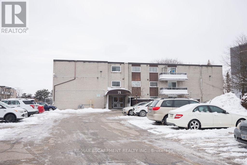 110 - 71 Vanier Drive, Kitchener, Ontario  N2C 1J4 - Photo 30 - X12801274