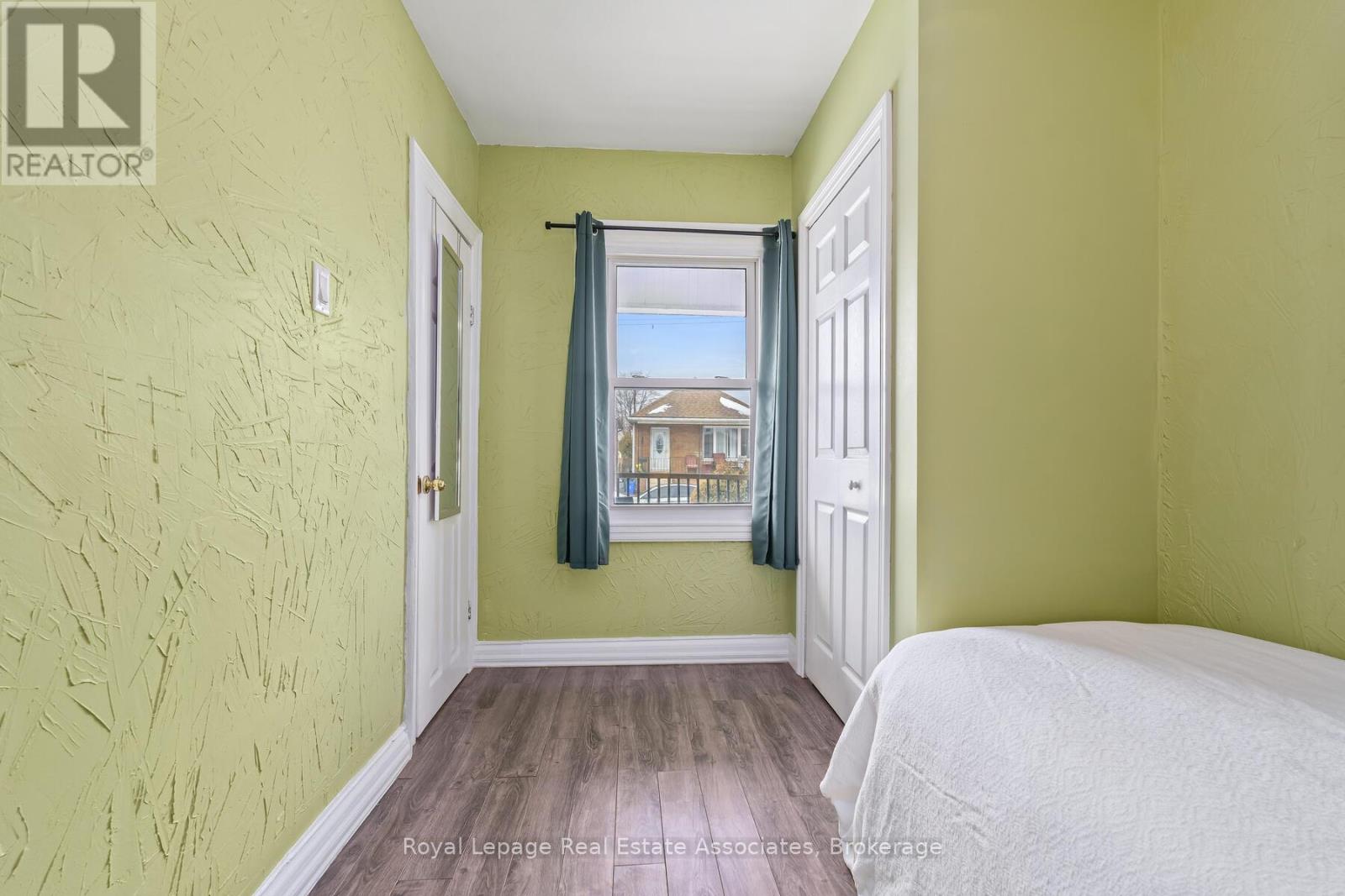 88 Graham Avenue N, Hamilton, Ontario  L8H 4J9 - Photo 15 - X12801304