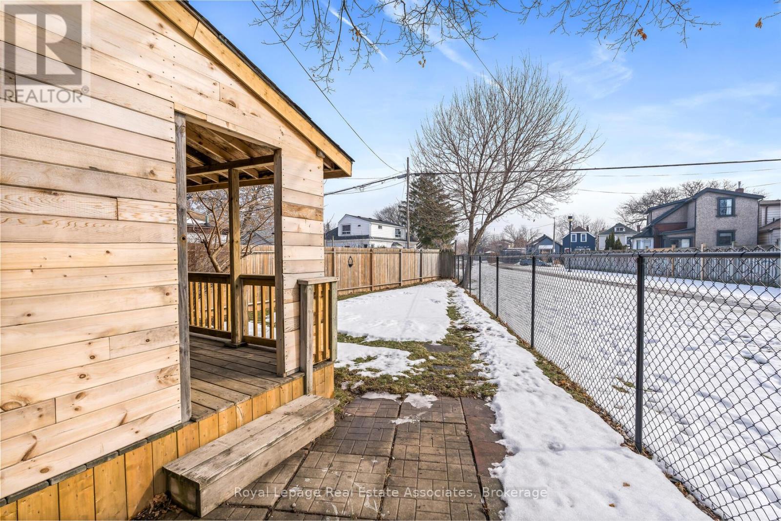 88 Graham Avenue N, Hamilton, Ontario  L8H 4J9 - Photo 27 - X12801304