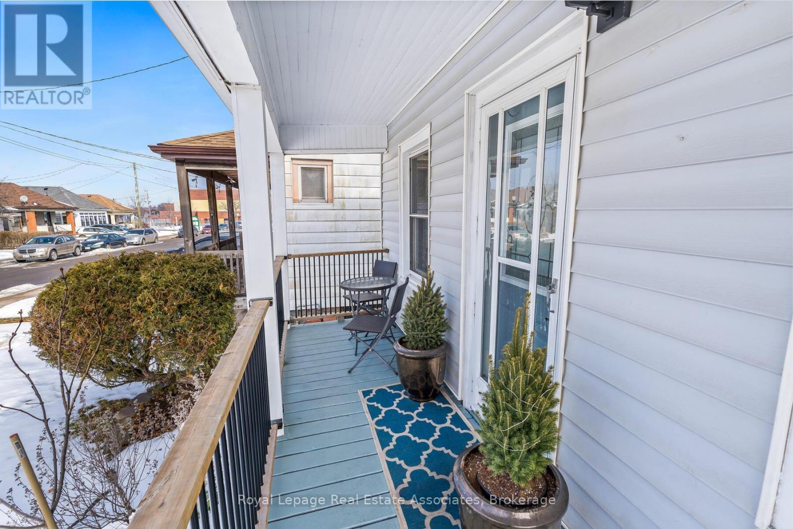 88 Graham Avenue N, Hamilton, Ontario  L8H 4J9 - Photo 5 - X12801304