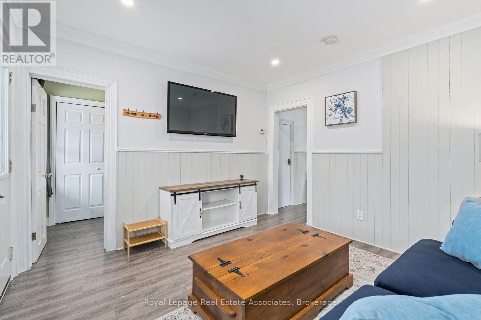 88 Graham Avenue N, Hamilton, Ontario  L8H 4J9 - Photo 9 - X12801304