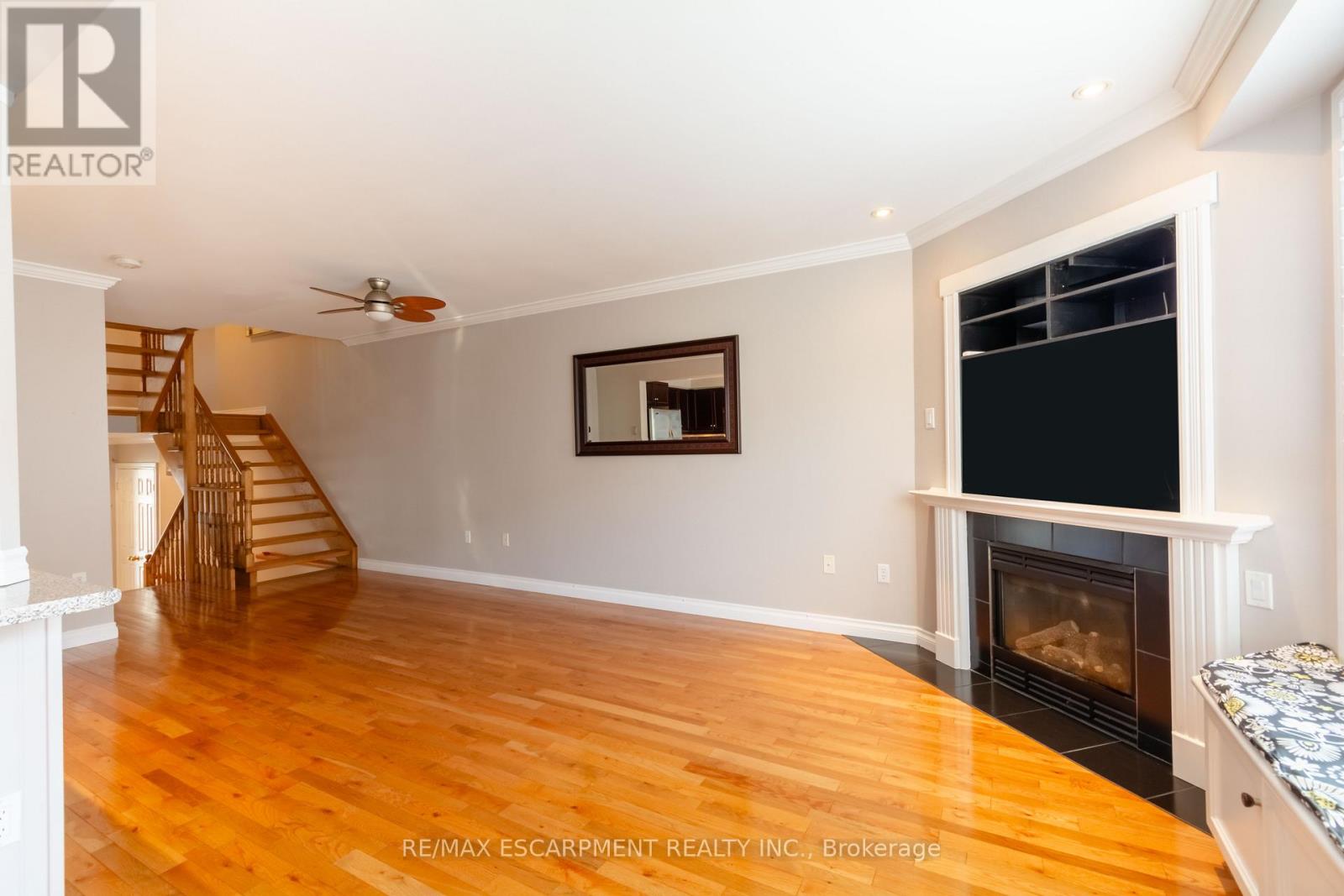 489 Green Road, Hamilton, Ontario  L8E 6A3 - Photo 10 - X12801308