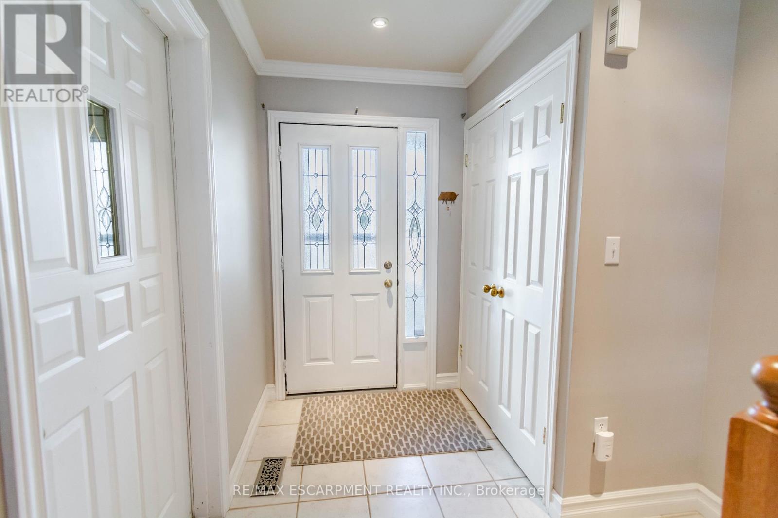 489 Green Road, Hamilton, Ontario  L8E 6A3 - Photo 5 - X12801308