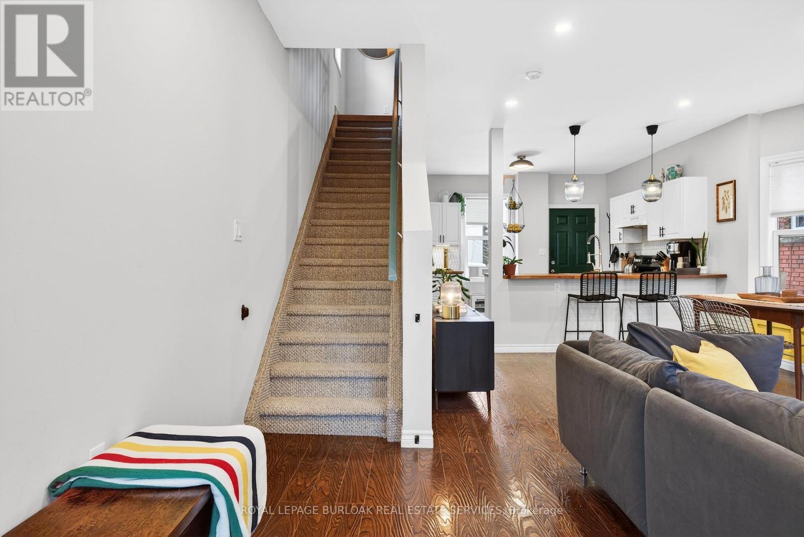 792 Cannon Street E, Hamilton, Ontario  L8L 2H2 - Photo 5 - X12801370