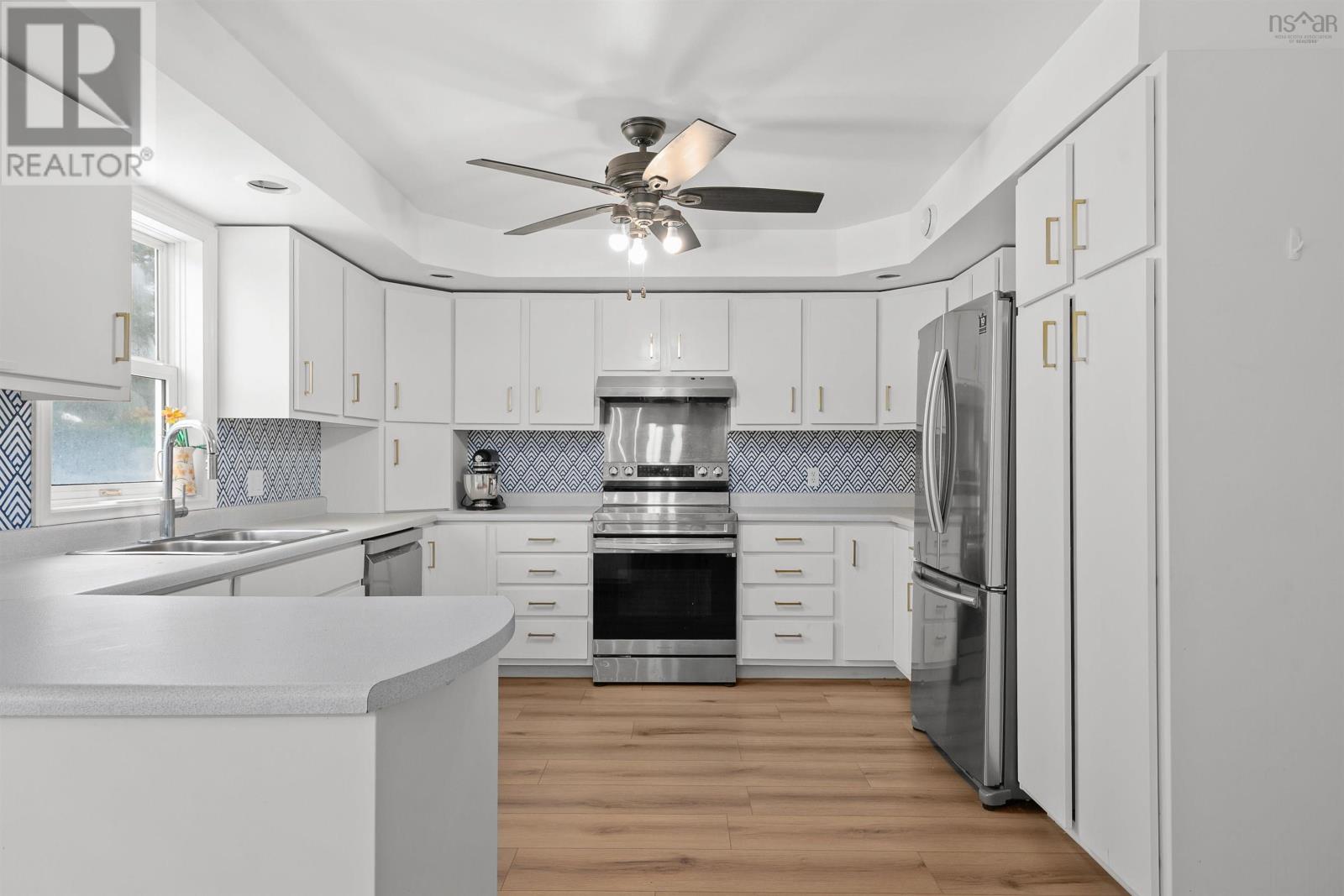 9 Pacific Avenue, Cole Harbour, Nova Scotia  B2Z 1C3 - Photo 15 - 202603023