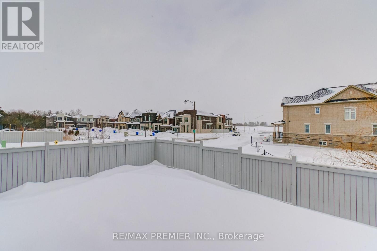 245 Mckean Drive, Whitchurch-Stouffville, Ontario  L4A 0S1 - Photo 46 - N12720644