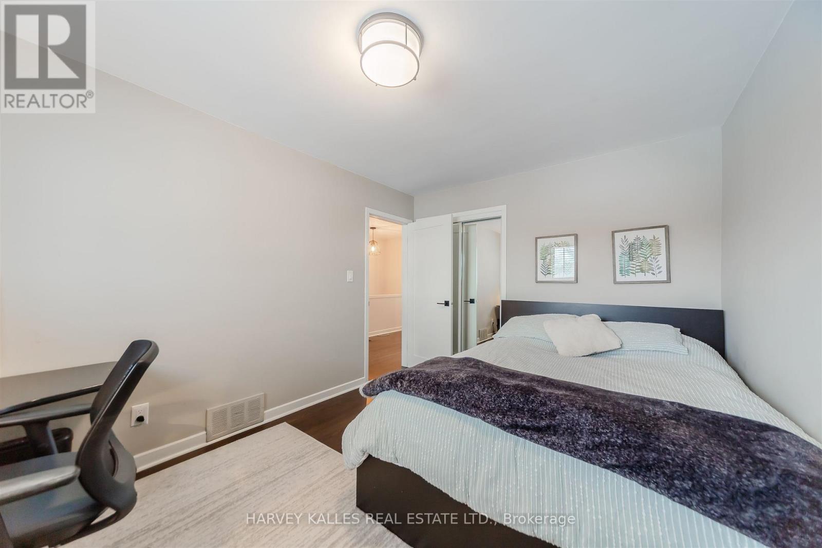 1148 Alexandra Avenue, Mississauga, Ontario  L5E 2A5 - Photo 28 - W12801060