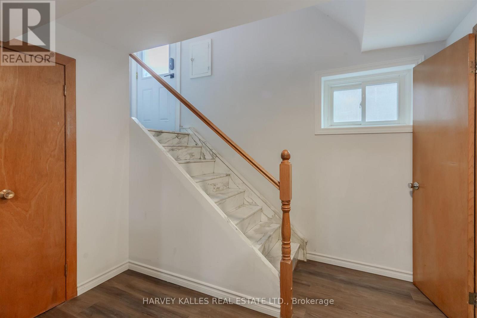 1148 Alexandra Avenue, Mississauga, Ontario  L5E 2A5 - Photo 33 - W12801060