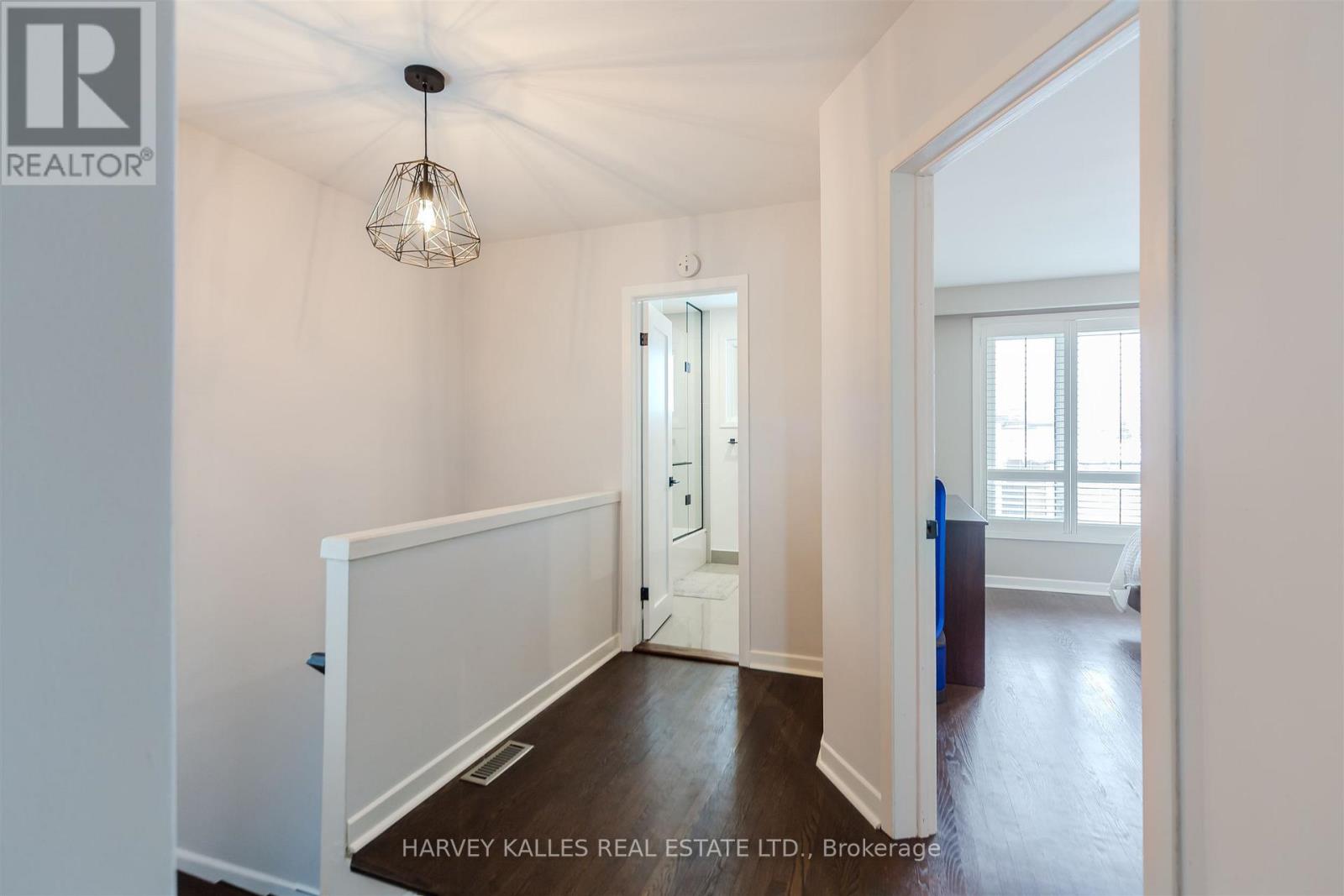 1148 Alexandra Avenue, Mississauga, Ontario  L5E 2A5 - Photo 23 - W12801060