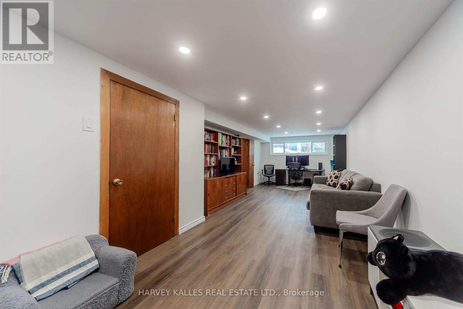 1148 Alexandra Avenue, Mississauga, Ontario  L5E 2A5 - Photo 35 - W12801060