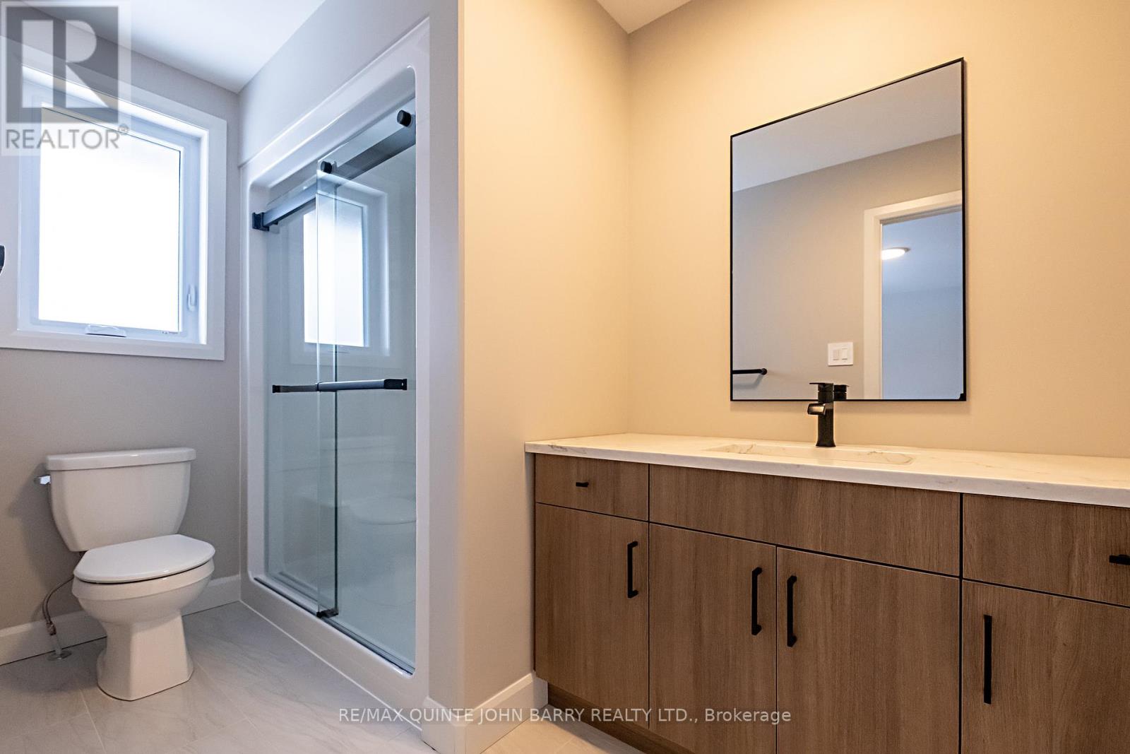 8 Parkland Circle, Quinte West, Ontario  K8V 0R4 - Photo 22 - X12662202