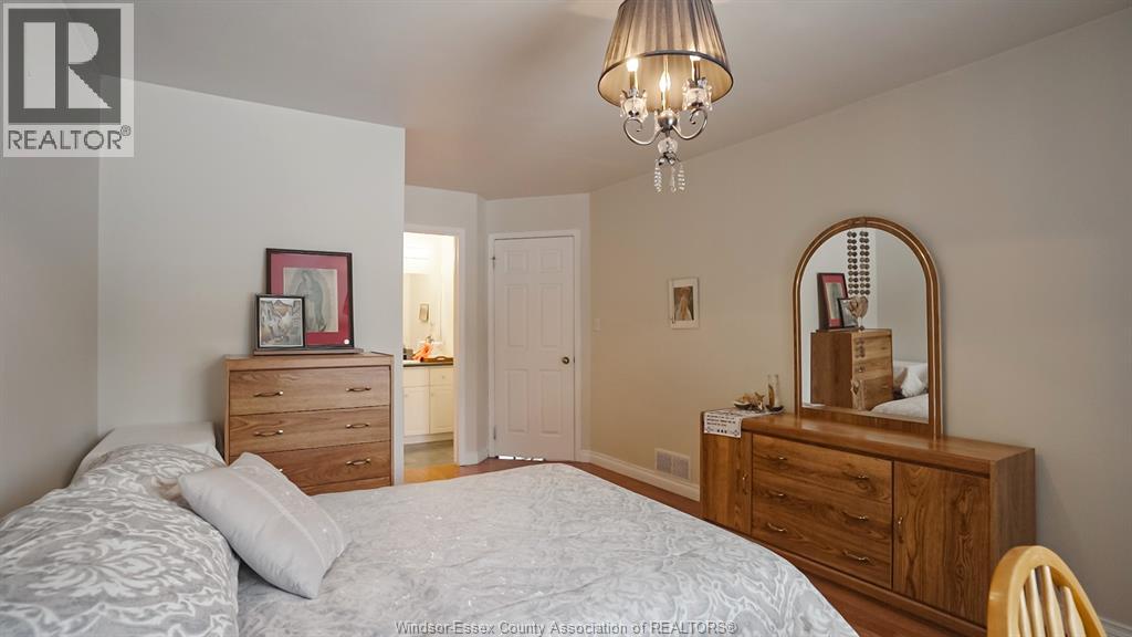 550 Rodfam Drive, Windsor, Ontario N9G 2W1 - Photo 9 - 26003547