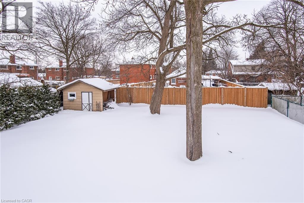 120 Fourth Avenue, Kitchener, Ontario  N2C 1N8 - Photo 3 - 40806209