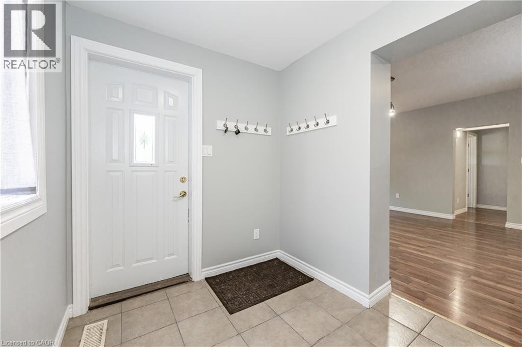 177 Weber Street E Unit# Lower, Kitchener, Ontario  N2H 1E3 - Photo 2 - 40806204