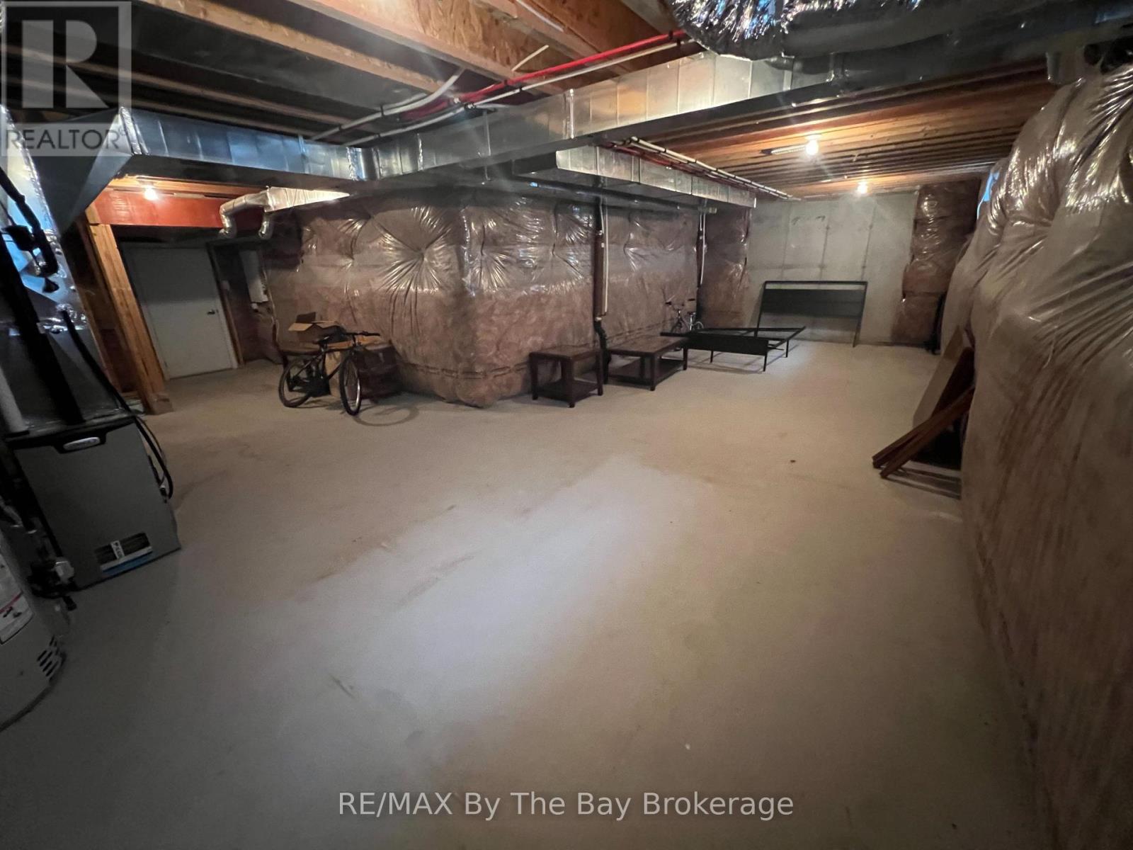 152 Allegra Drive, Wasaga Beach, Ontario  L9Z 1P0 - Photo 21 - S12801384