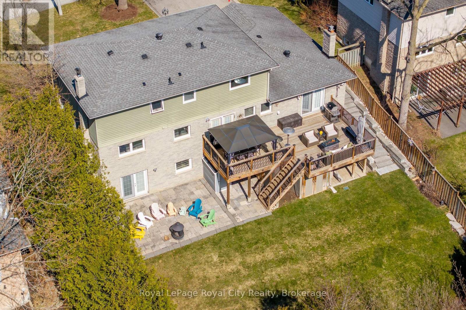 1548 Troika Court, Mississauga, Ontario  L5J 4C4 - Photo 41 - W12801398