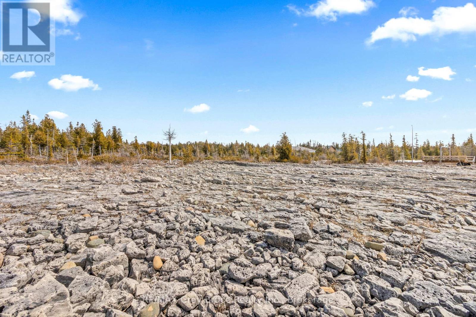 23 Pedwell Drive, Northern Bruce Peninsula, Ontario  N0H 2R0 - Photo 18 - X12801422