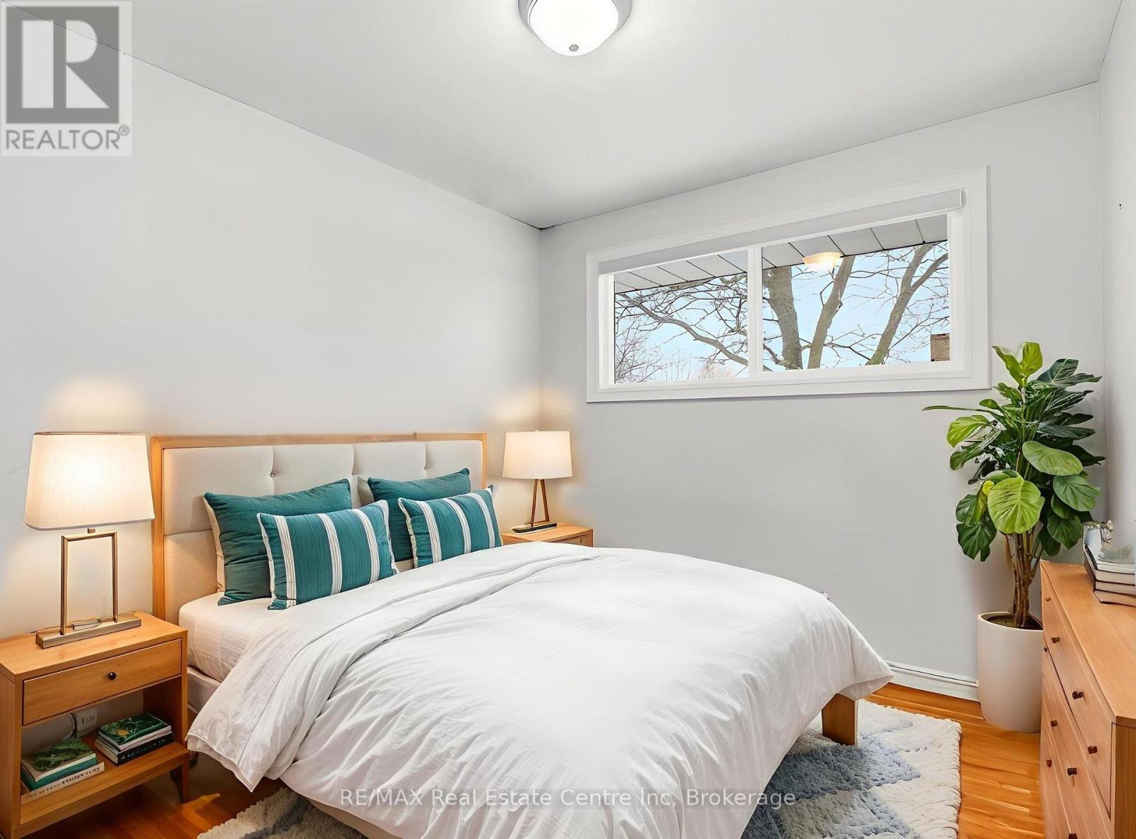 154 Waverley Drive, Guelph, Ontario  N1E 1H2 - Photo 13 - X12801510