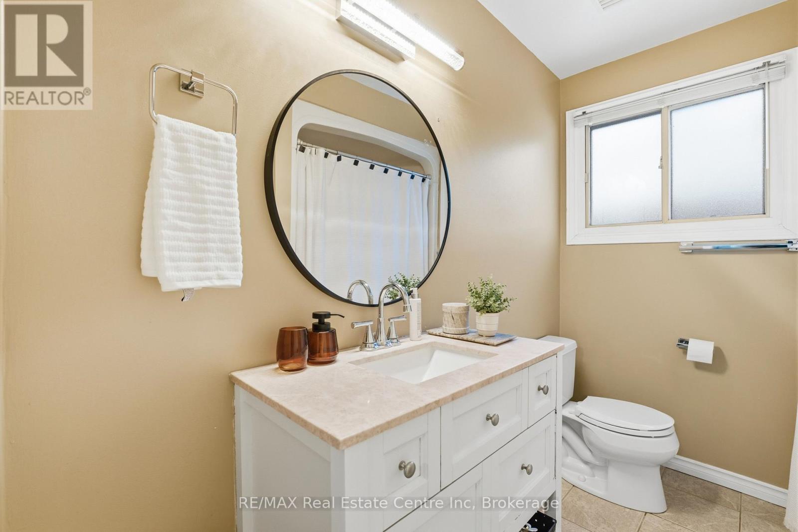 154 Waverley Drive, Guelph, Ontario  N1E 1H2 - Photo 14 - X12801510