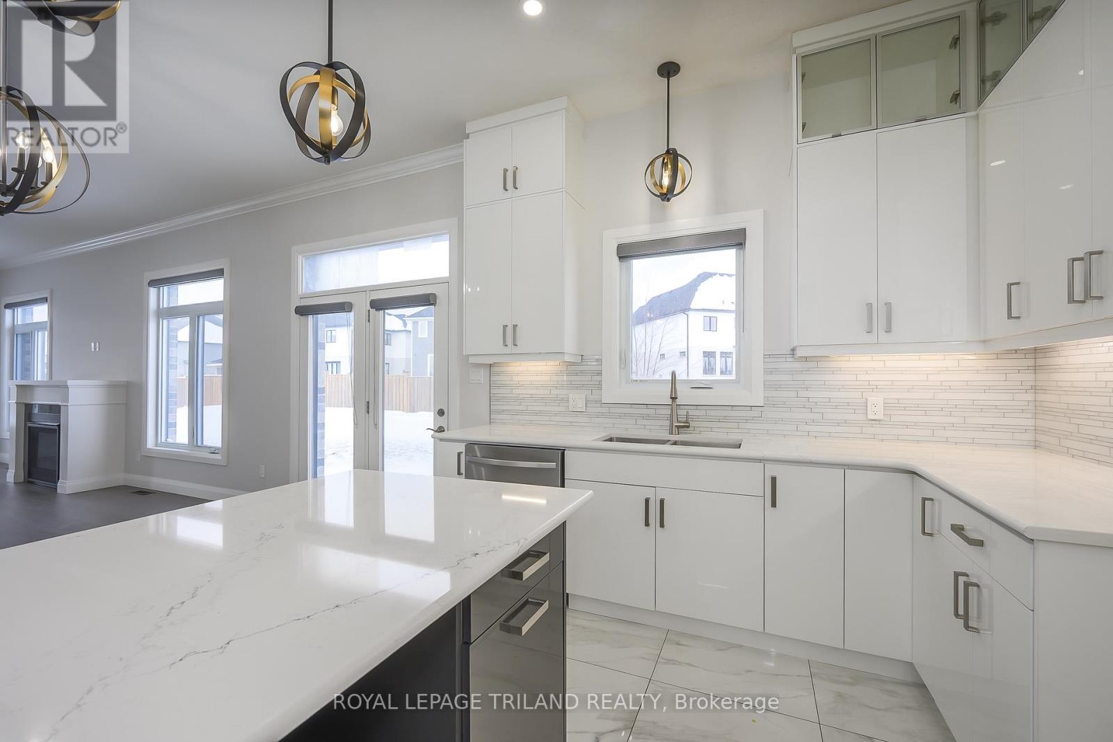 4142 Campbell Street N, London South, Ontario  N6P 0H5 - Photo 13 - X12801424