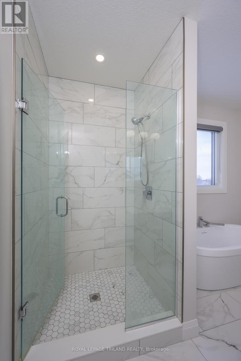 4142 Campbell Street N, London South, Ontario  N6P 0H5 - Photo 20 - X12801424