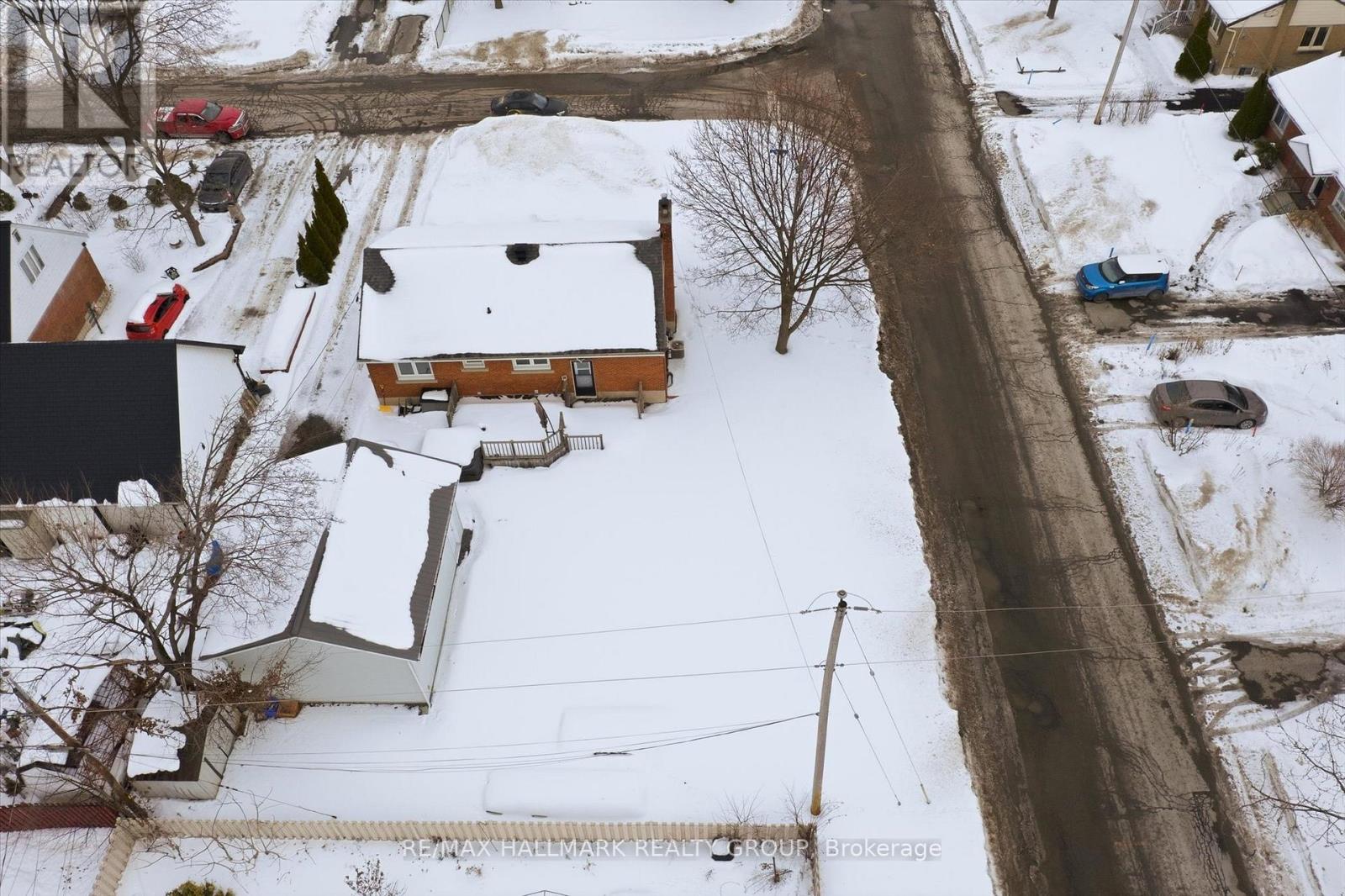 26 Florette Street, Ottawa, Ontario  K1J 7L4 - Photo 35 - X12801420