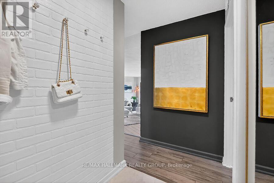 2505 - 1171 Ambleside Drive, Ottawa, Ontario  K2B 8E1 - Photo 3 - X12801466