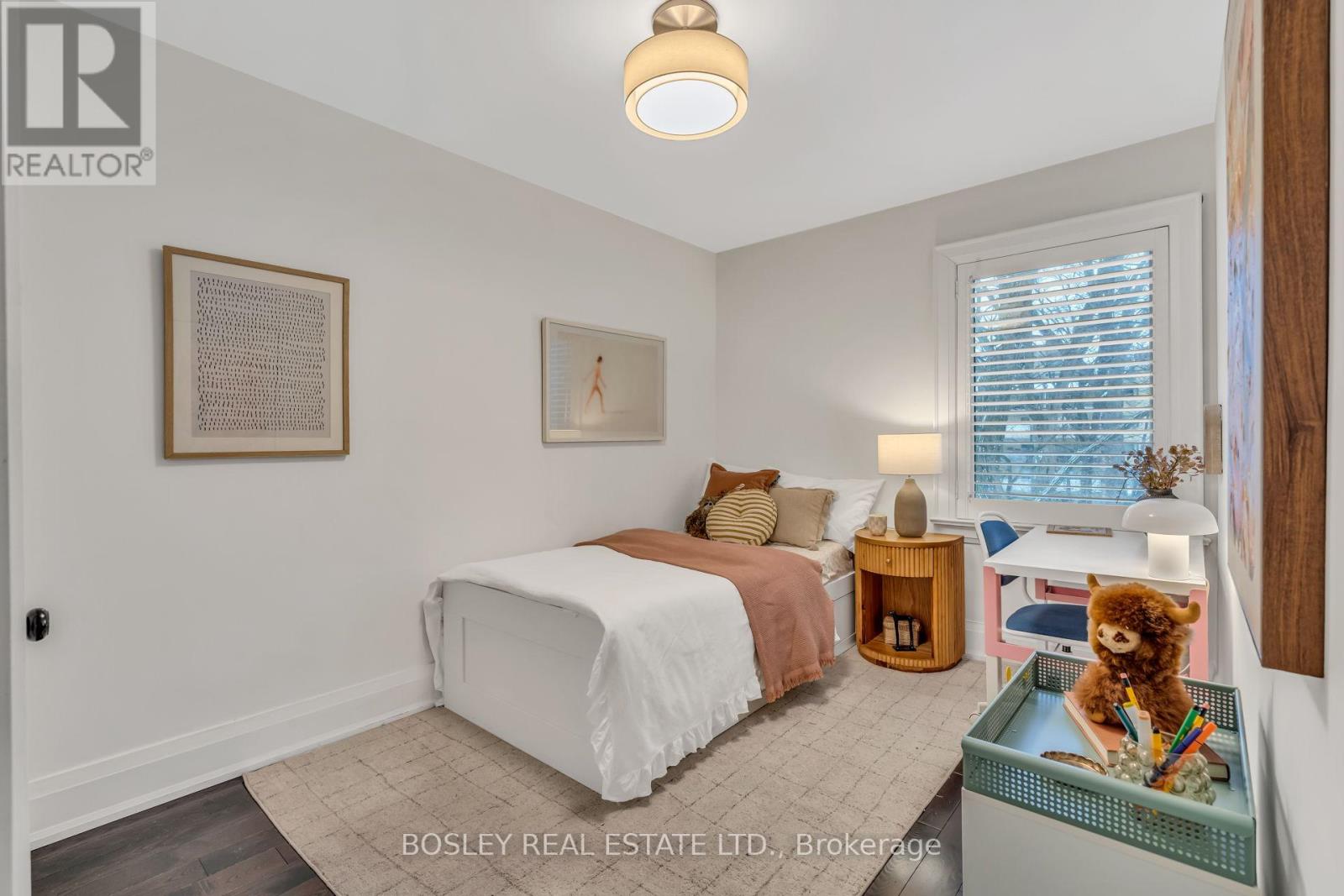 19 Thursfield Crescent, Toronto, Ontario  M4G 2N4 - Photo 25 - C12797194