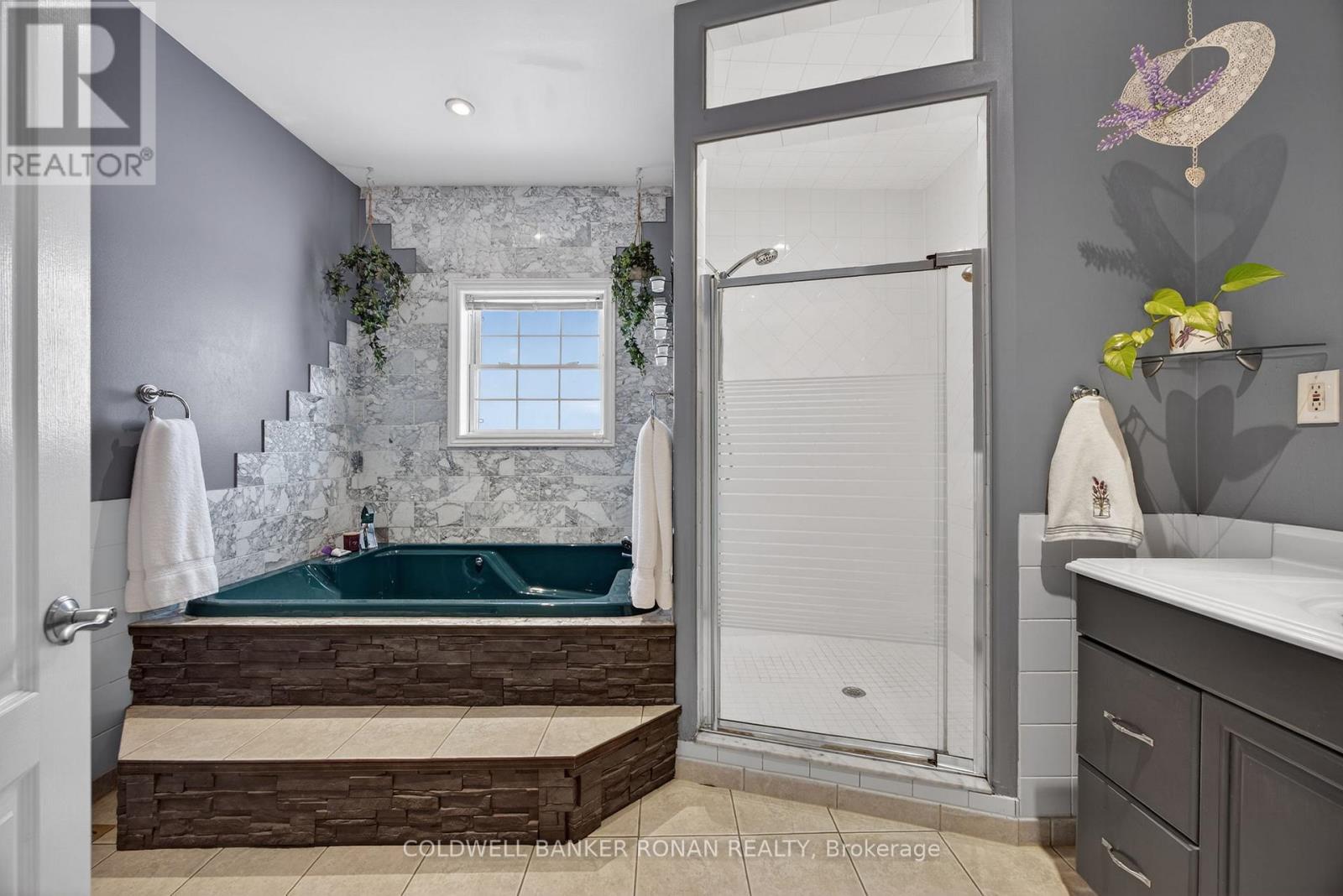 4886 15th Side Road, New Tecumseth, Ontario  L0L 1L0 - Photo 28 - N12787542