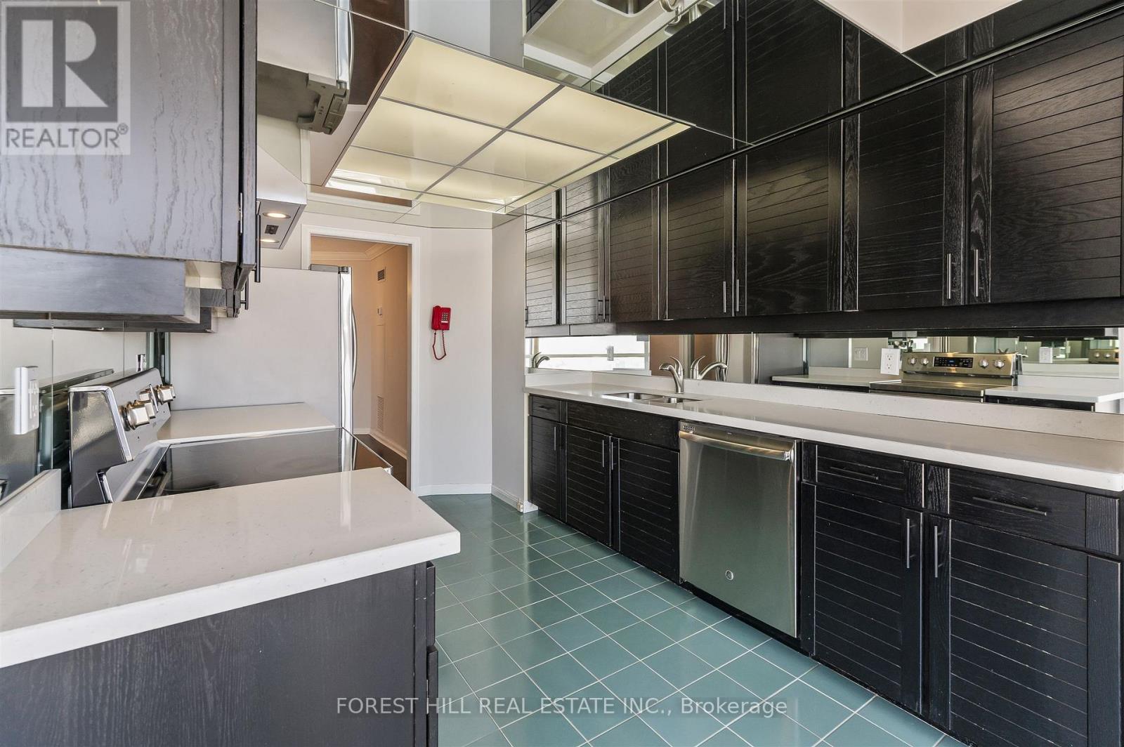 2305 - 85 SKYMARK DRIVE Toronto (Hillcrest Village), ON M2H 3P2