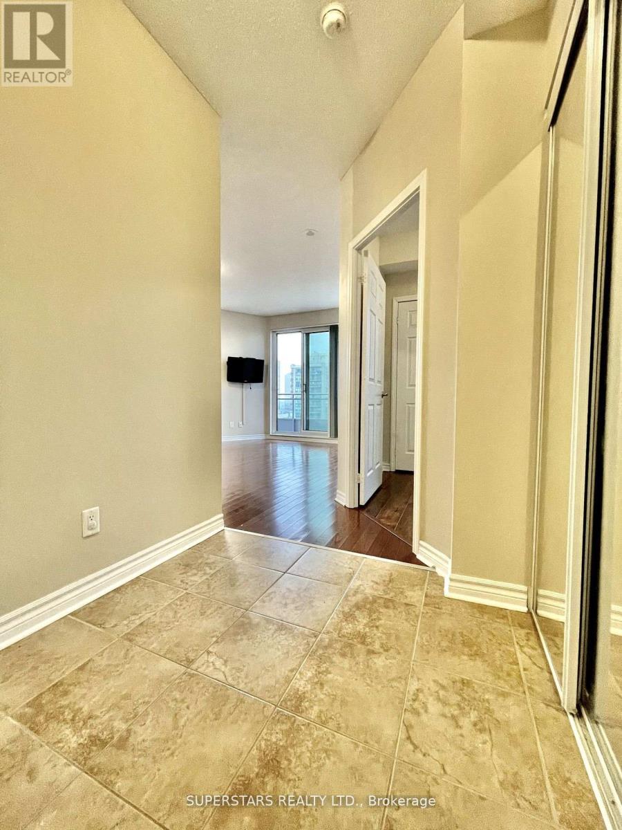 2010 - 18 Holmes Avenue, Toronto, Ontario  M2N 0E1 - Photo 16 - C12801388